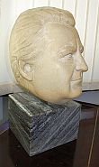 Strauss